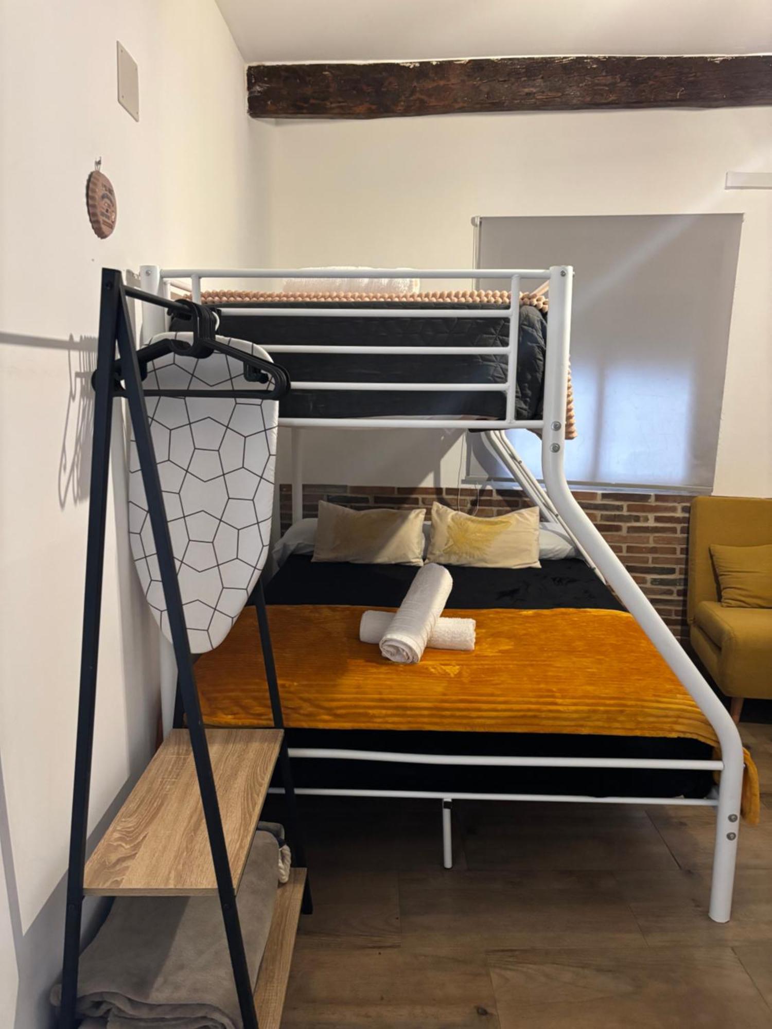 Apartamentos Mayte Толедо Екстериор снимка